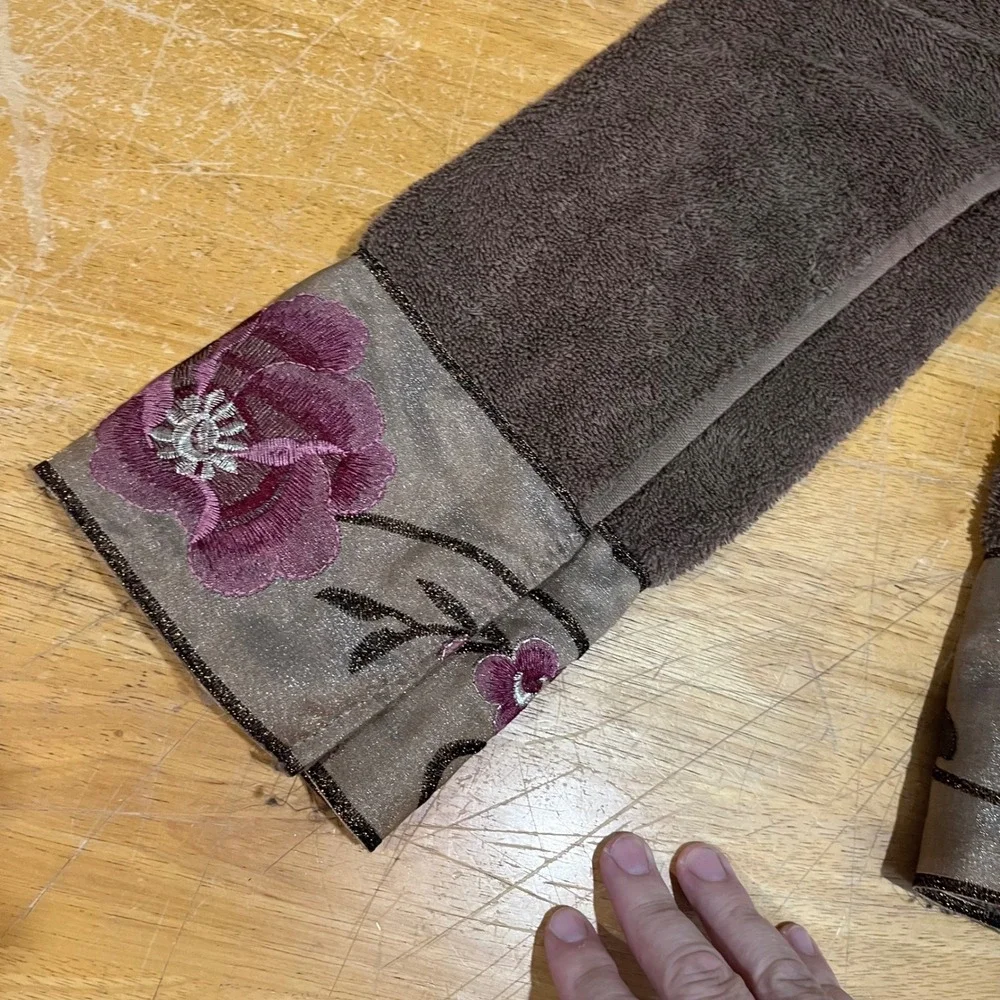 Eco‎ Luxe Home Brown Floral Embroidered 3pc Towel Set Metallic Satin Trim Vtg